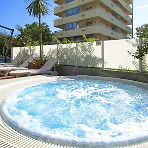 Ferretti Family Madison - Каттолика